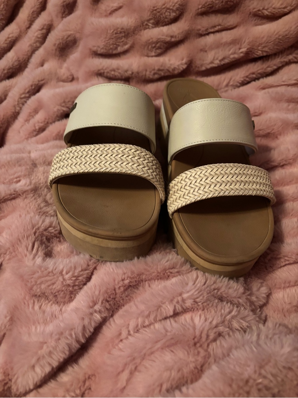 Reef Women’s Cream and Tan Slip-On Dual Strap Sandals - Picture 3 of 7